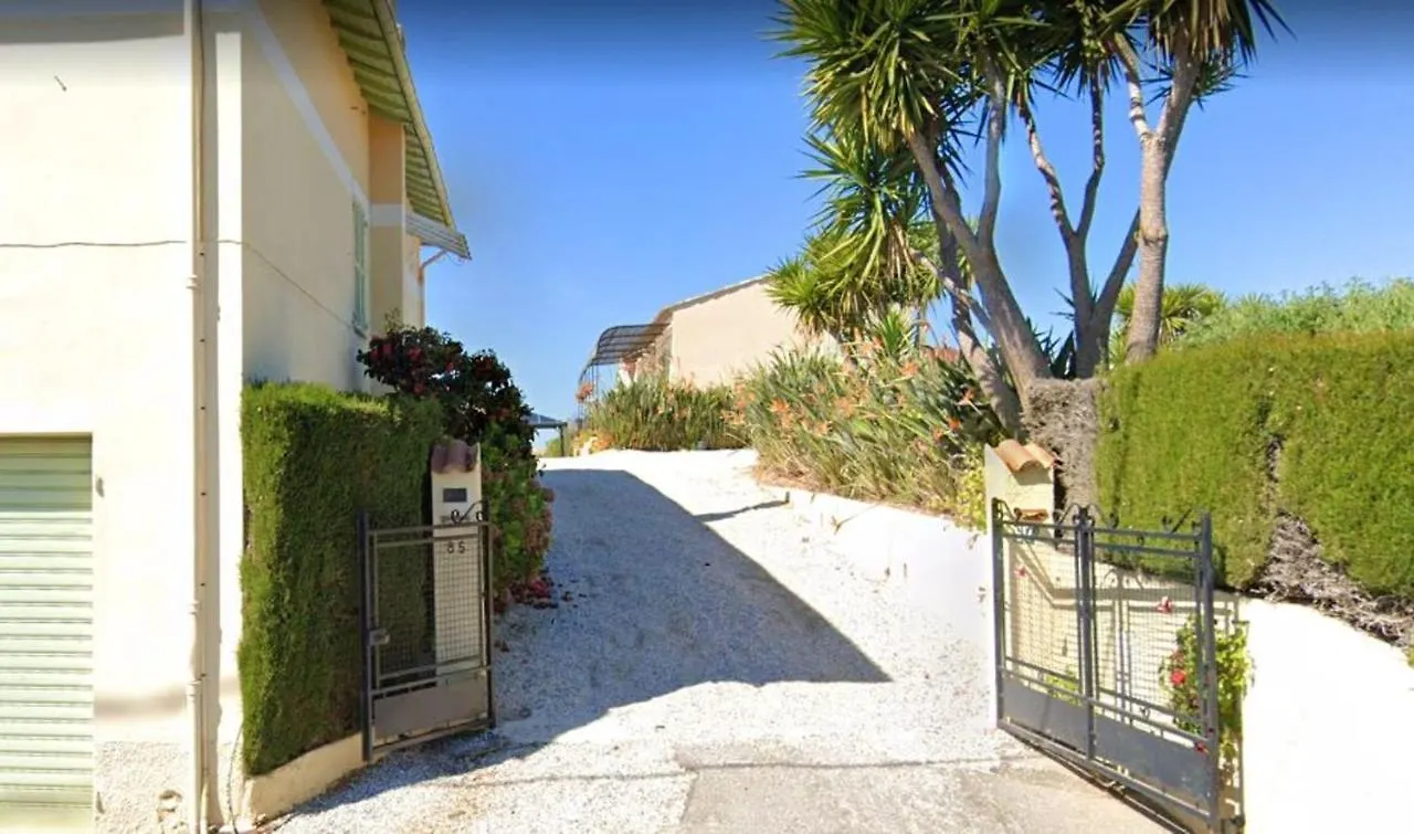 Maison De 3 Chambres Avec Vue Sur La Mer Jardin Clos Et Wifi A Cagnes Sur Mer A 2 Km De La Plage 0*, Cagnes-sur-Mer France