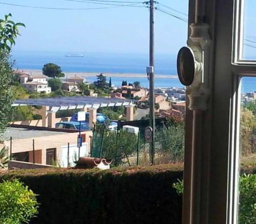 Maison De 3 Chambres Avec Vue Sur La Mer Jardin Clos Et Wifi A Cagnes Sur Mer A 2 Km De La Plage 0*, Cagnes-sur-Mer